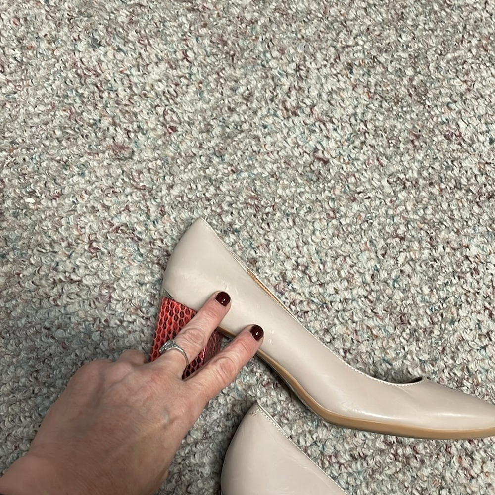 Calvin Klein block heels - Picture 5 of 8